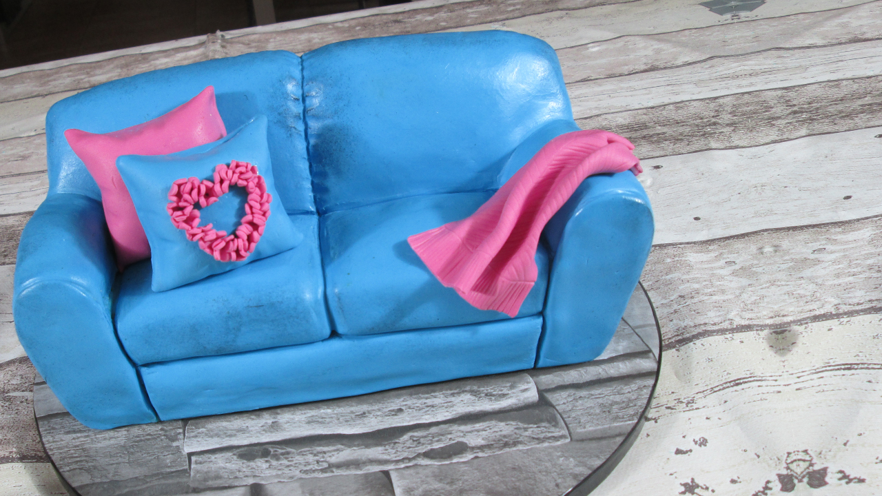 Sofa Cake with Cushions (NO EXTRA COOKING) and Blanket